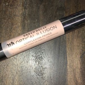Urban decay optical illusion primer